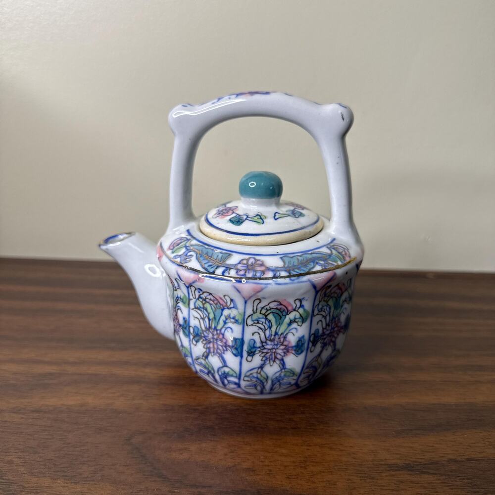 Vintage Chinese Teapot Floral Design